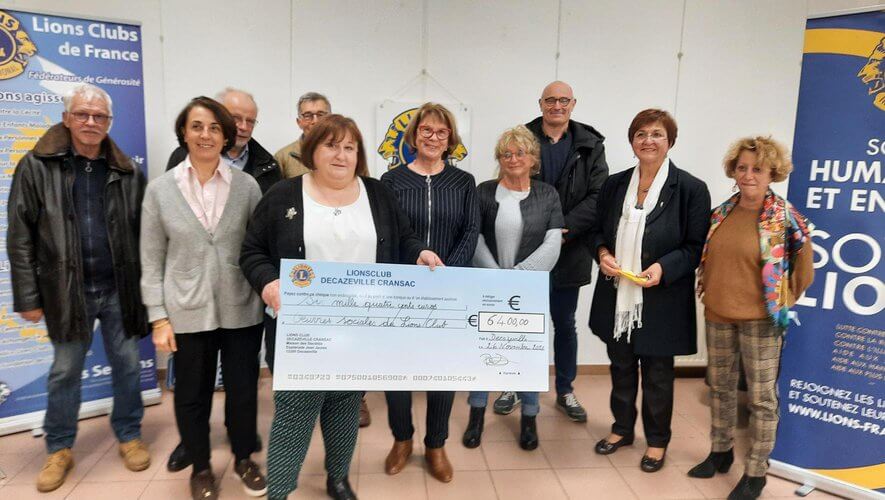 Photo Remise cheque Decaville Toulouse Occitanie