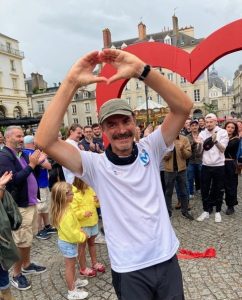 Jerome Gaboriau marche pour Enfants Cancers Sante le defi des 2500 km releve