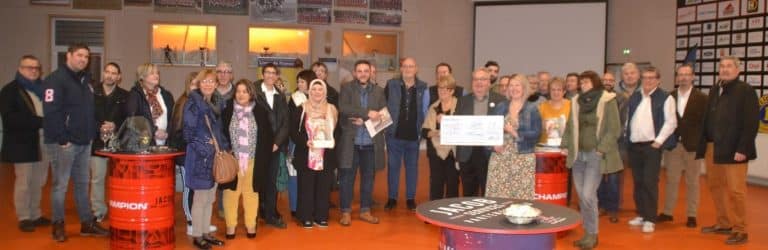 Don de 4617 E du Lions Club Val Mont en Bourgogne