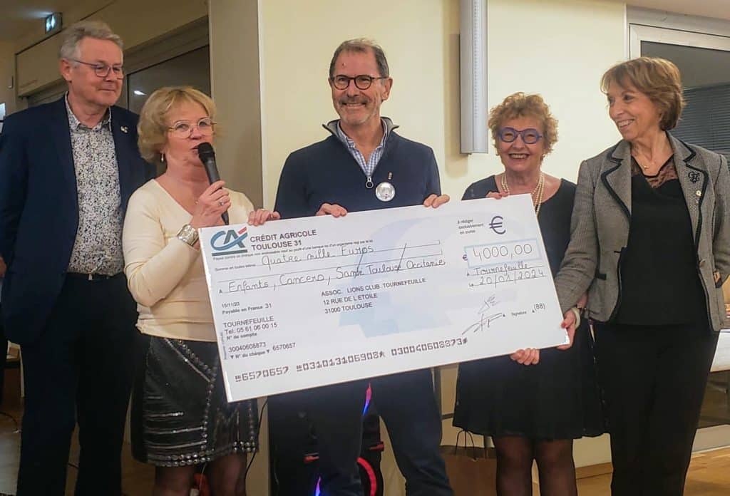 Le Lions Club de Tournefeuille remet un chèque de 4000 € à Enfants Cancers Santé Occitanie