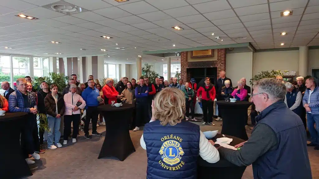 Sur le golf de Limère le trophée Golf du Lions Orleans Université 1 Sur le golf de Limere le trophee Golf du Lions Orleans Universite 2