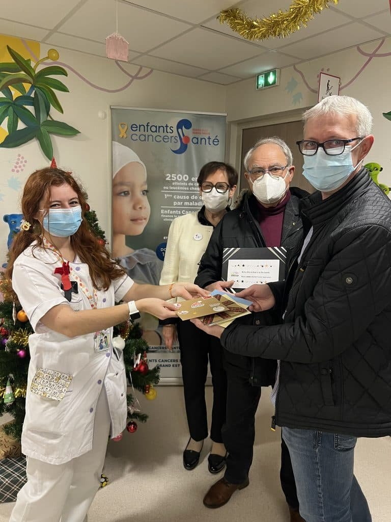 Des Cartes de Vœux pour les enfants hospitalisés 3 Des Cartes de Voeux pour les enfants hospitalises 4