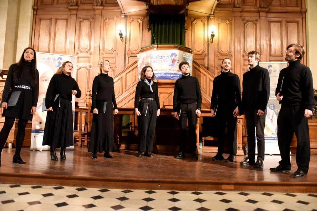 A Paris La Fédération remet 9 chèques aux chercheurs d'Ile de France pour un montant de 575 000€ 5 A Paris La Federation remet 9 cheques aux chercheurs dIle de France pour un montant de 575000E 6
