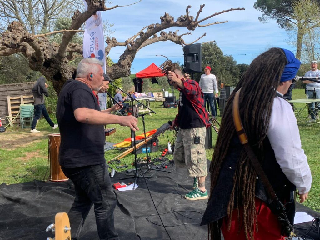 Une journée solidaire et festive au Château de Cabran 4 69cbf91bea20f