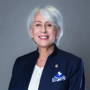 caroline Zavattoni
