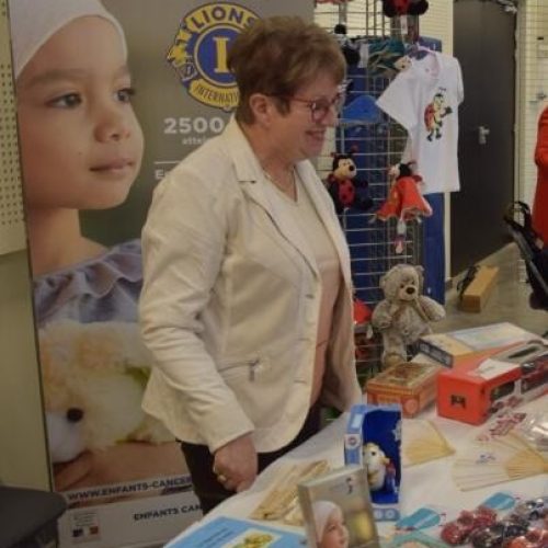Participation d'Enfants Cancers Santé au Congrès du Lions Club à Lons le Saunier