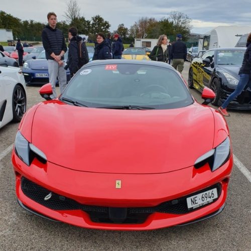 Tour de circuit en Ferrari pour les enfants hospitalisés au CHU de Dijon