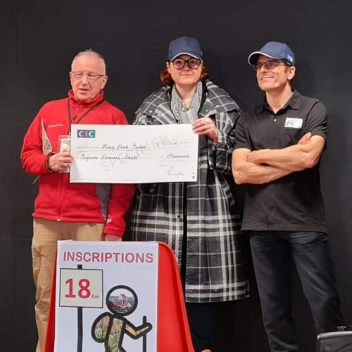 UNE MARCHE à Angicourt